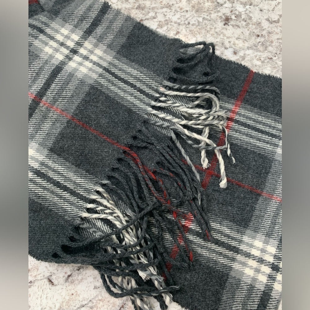 Forecaster of Boston Plaid Scarf Black‎ Gray and White 62” Length 10” Wide